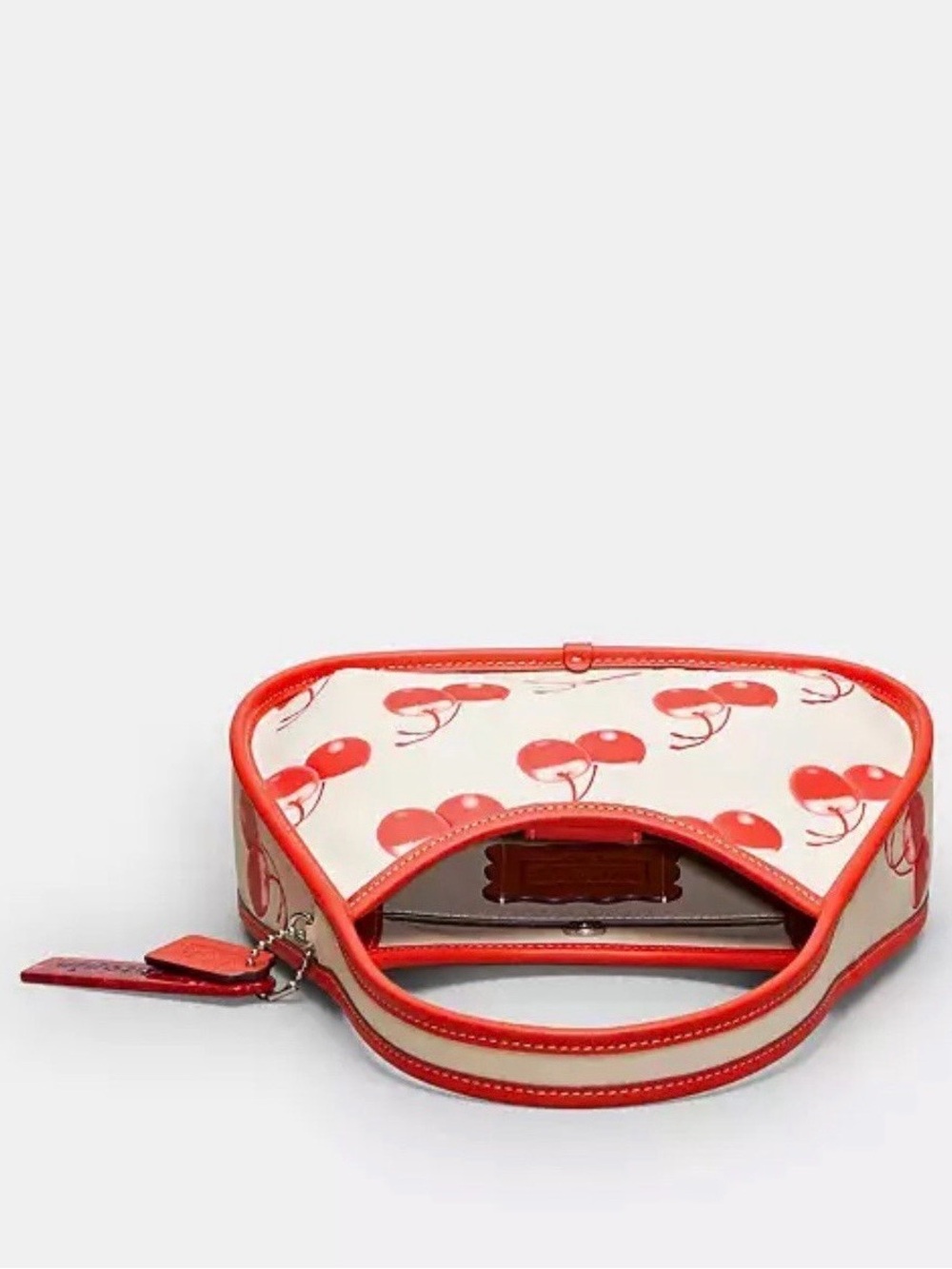 NWT COACH CHERRY PRINT COACHTOPIA SHOULDER BAG (Sold Out In Stores and Online) - Picture 3 of 11